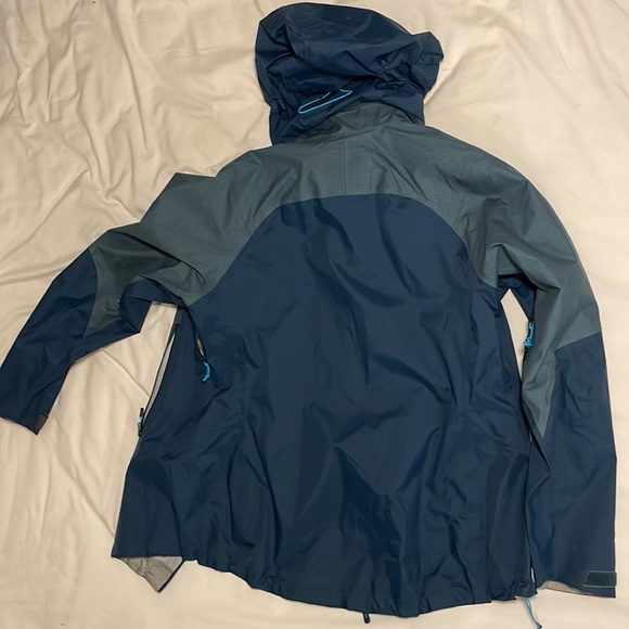 REI Gore tex jacket - Picture 5 of 5